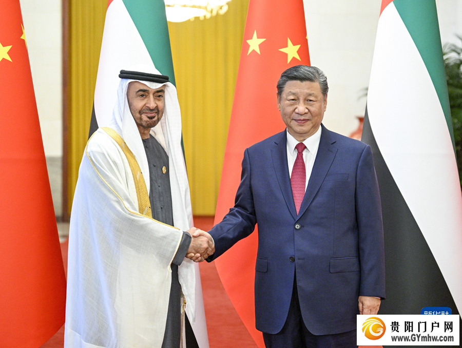 习近平同阿联酋总统穆罕默德会谈(图2) 习近平同阿联酋总统穆罕默德会谈(图2)