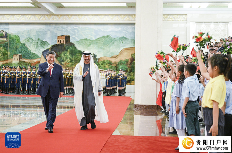习近平同阿联酋总统穆罕默德会谈(图6) 习近平同阿联酋总统穆罕默德会谈(图6)