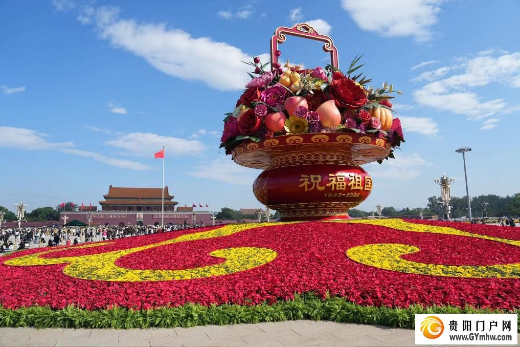 “蔬果飘香”首次亮相 国庆花坛扮靓天安门广场和长安街沿线(图1) “蔬果飘香”首次亮相 国庆花坛扮靓天安门广场和长安街沿线(图1)