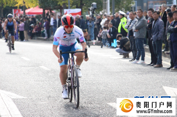 贵州红·山水越野挑战赛第二站(瓮安站)开赛(图8) 贵州红·山水越野挑战赛第二站(瓮安站)开赛(图8)