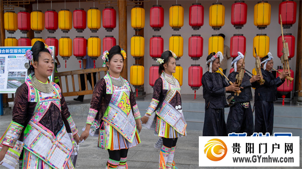 肇兴特色服务区宣传推广活动绽放民族风情(图3) 肇兴特色服务区宣传推广活动绽放民族风情(图3)