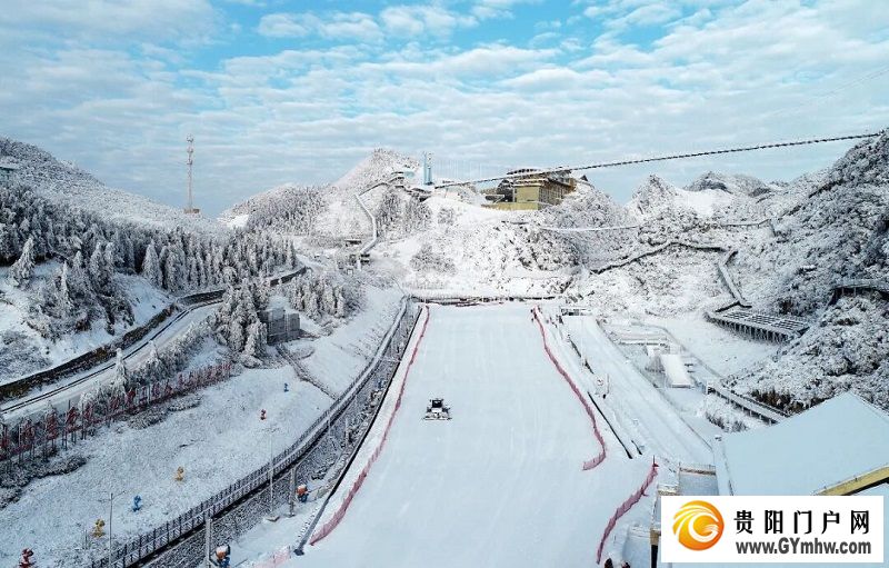 南国冰雪城・贵州六盘水|梅花山双冰雪IP同步启动造雪!(图2) 南国冰雪城・贵州六盘水|梅花山双冰雪IP同步启动造雪!(图2)